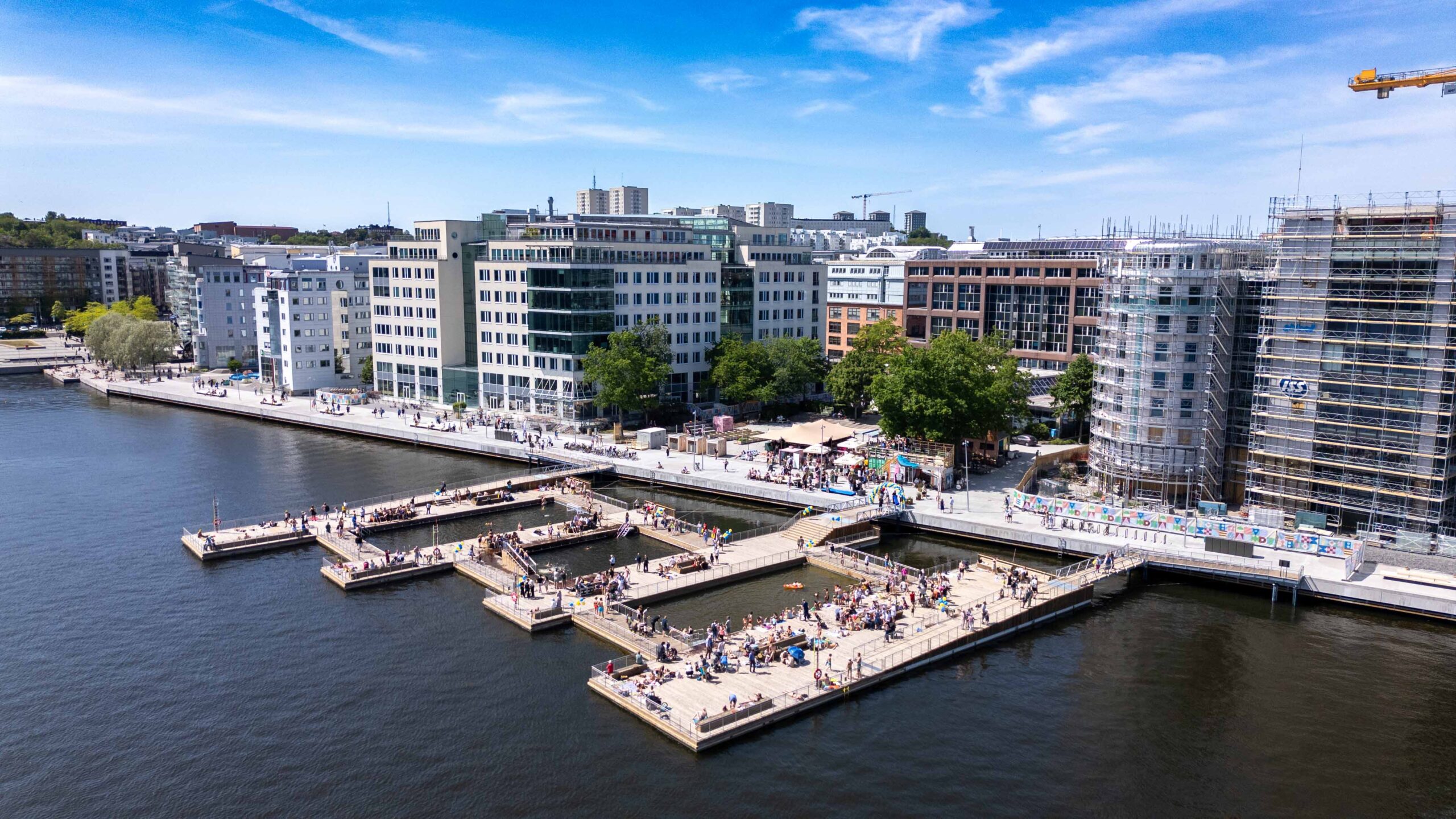 Schwimmendes Hafenbecken in Marievik, Stockholm in Schweden