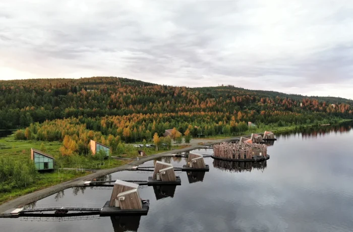 Arctic Bath im Herbst