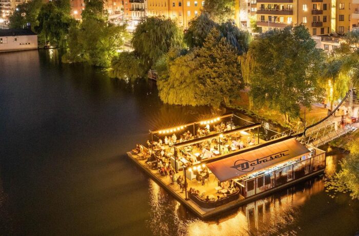 Debaser, ett flytande projekt i Stockholm. Flytande restaurang