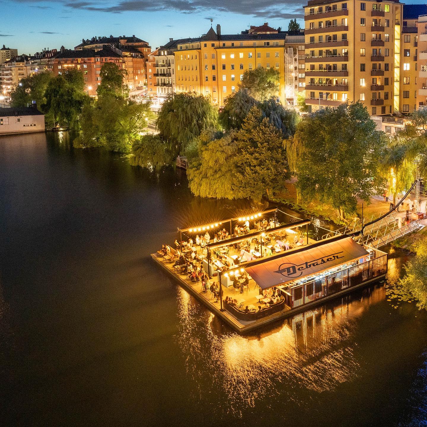 Debaser, ett flytande projekt i Stockholm. Flytande restaurang